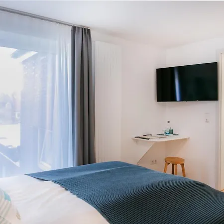 Hotel Bethanien 3*