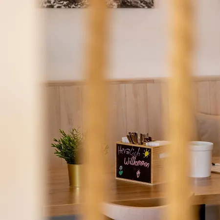 Hotel Bethanien 3*